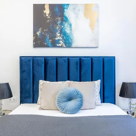 Appartamento Charming E24 Grand Next To The Andrassy Fashion St *