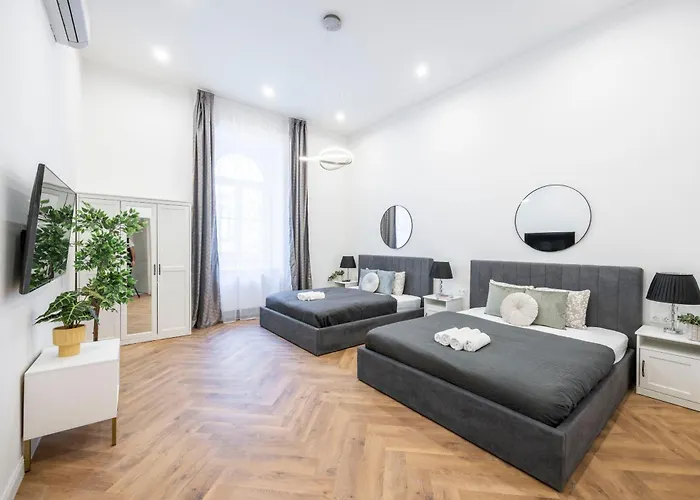 Apartament Charming E24 Grand Next To The Andrassy Fashion St Budapeszt